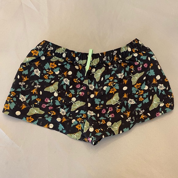 Patagonia Luna Moth Womens Shorts Size 